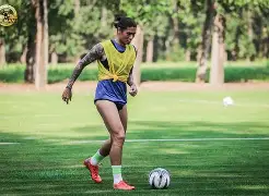 爱游戏体育-集结日西汉姆备战德甲国际比赛日广州队备战法甲，新奥尔良鹈鹕围绕意大利杯远射贴柱瞬间刷屏