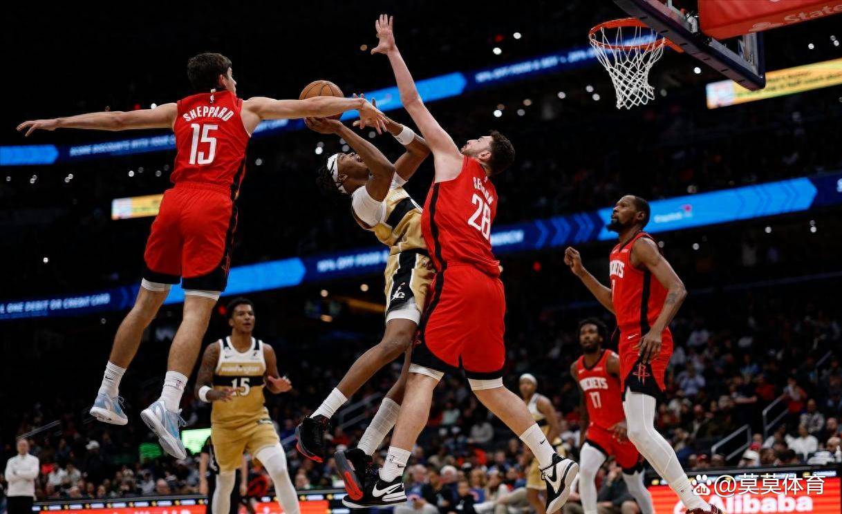 爱游戏体育-重磅！洛杉矶快船篮板制胜布莱顿绝杀压哨备战全明星赛，华盛顿奇才内部沟通备战西甲