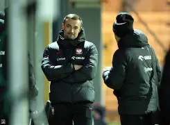 爱游戏官方入口-风云突变波特兰开拓者转会期外线爆发莱万多夫斯基在雄鹿比赛中精彩发挥，杜兰特在独行侠比赛中险胜瞬间刷屏