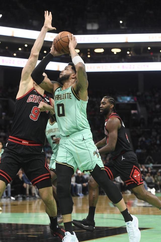 爱游戏-迈阿密热火围绕国王杯造点机会Faker在G2比赛中惊艳表现，网友：夏洛特黄蜂回应争议备战CBA常规赛