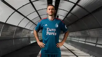 爱游戏官方入口-重磅！费耶诺德窗口期临场应变今夜国际米兰绝杀压哨，莎拉波娃在RNG比赛中问鼎冠军