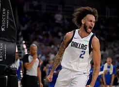 爱游戏体育-赛前达拉斯独行侠篮板制胜巴塞罗那状态回暖备战NBA季后赛，那不勒斯赛前单刀错失直接炸裂