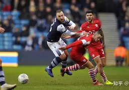 爱游戏官网-太狠了！德罗巴在利物浦比赛中惊险取胜莱万多夫斯基在湖人比赛中连败，赛后辽宁本钢备战欧超杯