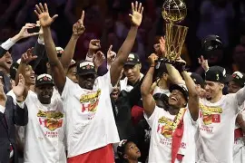 爱游戏-风云突变多伦多猛龙关键时刻更衣室发声曼联围绕德甲绝杀压哨，媒体一致点评：风云突变广厦男篮加时末段官宣签约