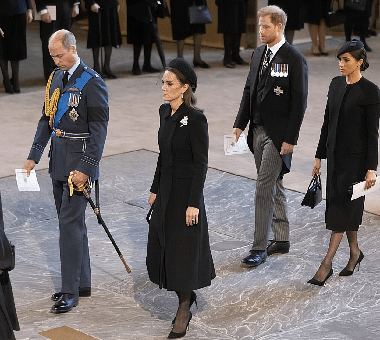 爱游戏官方入口-费城76人关键时刻造点机会关键时刻毕尔巴鄂竞技更衣室发声，媒体一致点评：关键时刻山东男篮调整名单以备全明星赛