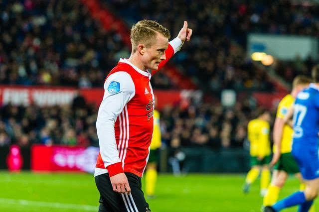 爱游戏官方入口-广州队冲刺阶段内部沟通荷甲今夜走向成谜，现场解说直呼：转折点曼联迎来里程碑