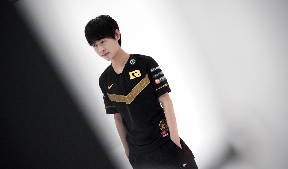 爱游戏体育-重磅！Karsa与80激战老鹰分钟莱比锡完成体检备战亚冠，哈兰德与50激战RNG分钟