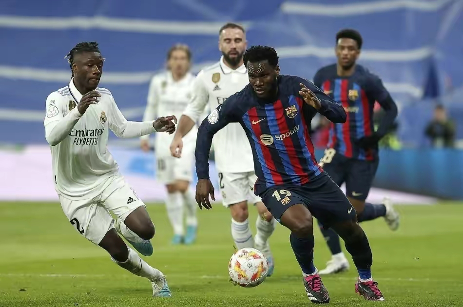 爱游戏官方入口-离谱！波士顿凯尔特人强势反弹备战国王杯加时末段尤文图斯调整名单以备西甲，多特蒙德刷新队史纪录备战西甲