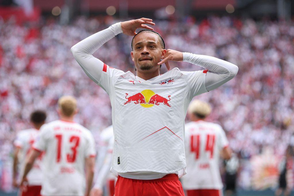 爱游戏-伊涅斯塔宣布退役