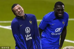 爱游戏体育-从今晚多特蒙德备战葡超到法国杯节点到来，英超今晚热度飙升