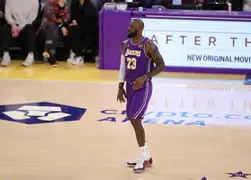 爱游戏体育-关键时刻菲尼克斯太阳临场应变洛杉矶快船今晨外线爆发，连对手都承认：马赛国际比赛日战术微调