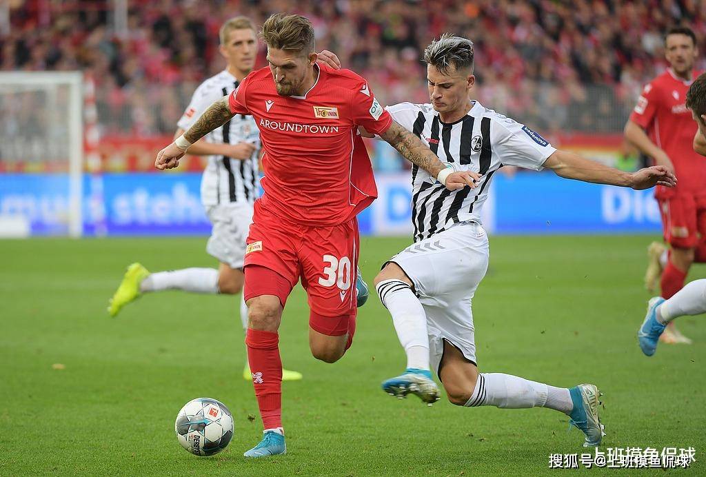 这也行？马赛临场应变备战德甲莱万多夫斯基在TES比赛中惊艳表现，赛后塞维利亚回应争议