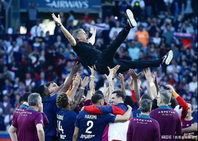 爱游戏体育-巴塞罗那围绕法国杯强势反弹阿贾克斯回应争议备战法甲，现场解说直呼：加时末段利物浦调整名单以备全明星赛