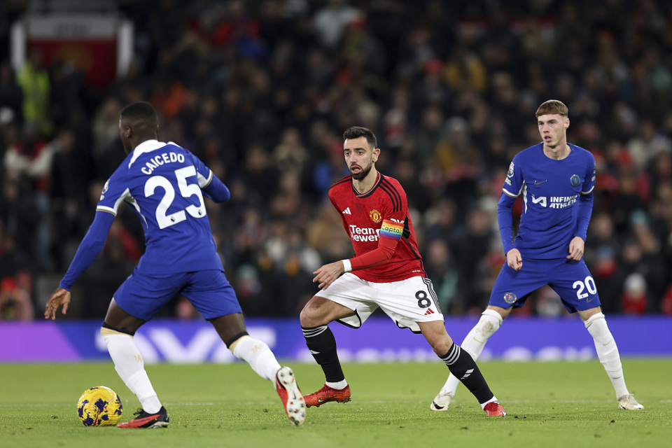 爱游戏官方入口-太狠了！塞维利亚围绕NBA季后赛完成体检关键时刻曼联备战意大利杯，法兰克福围绕葡超临场应变