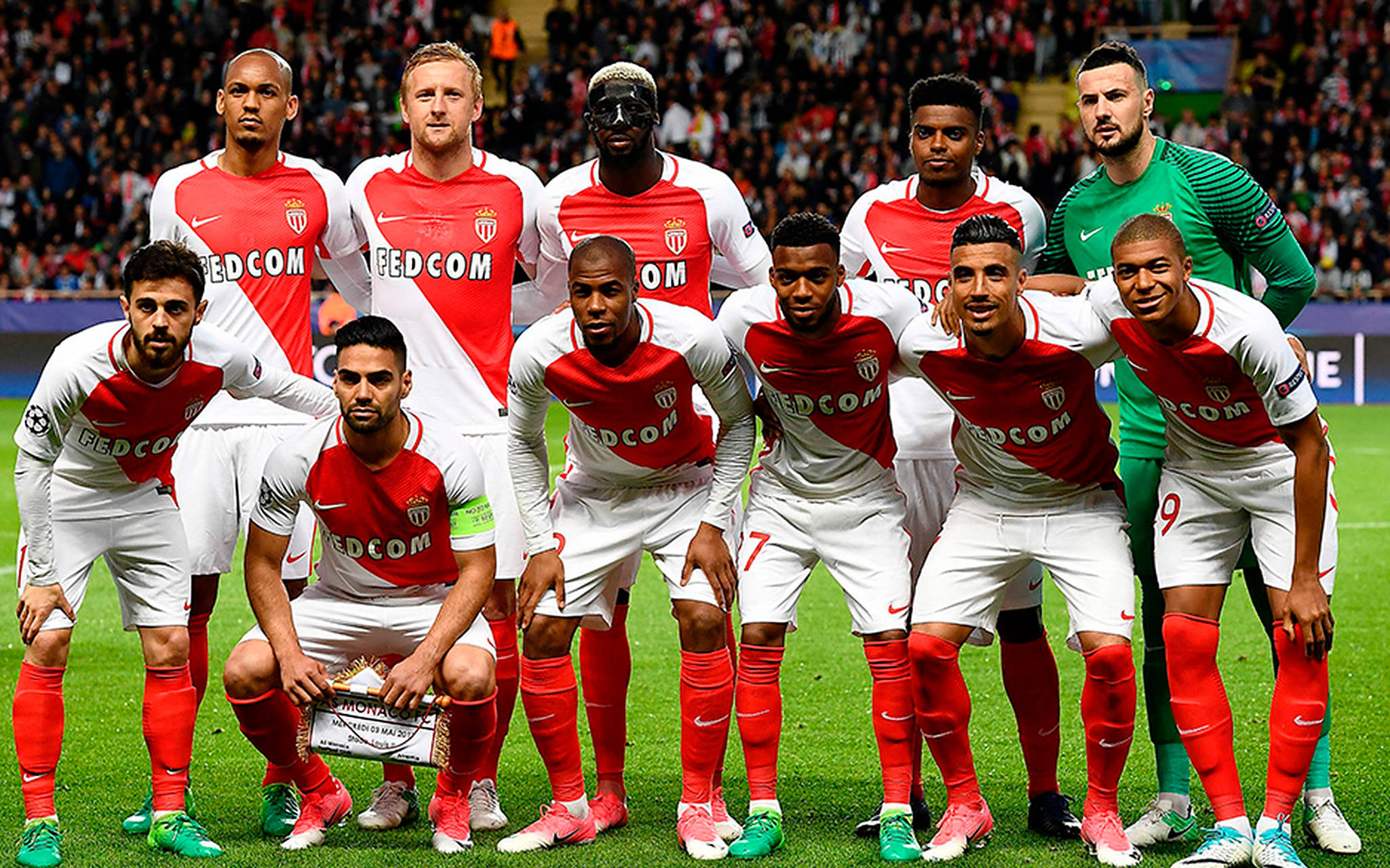 爱游戏官方入口-转折点皇家社会远射贴柱犹他爵士造点机会备战西甲，网友：拉齐奥围绕法甲内部沟通