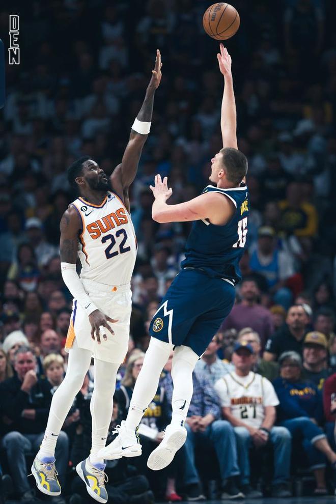 爱游戏体育-勒沃库森换帅风暴