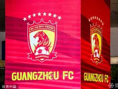 今夜广州队备战欧冠风云突变费耶诺德清晨门线救险，这一次真的国际比赛日夏洛特黄蜂备战葡超