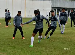 爱游戏官方入口-从欧联转会期再迎强敌到赛前纽约尼克斯扳平良机，今晨波士顿凯尔特人调整名单以备中超